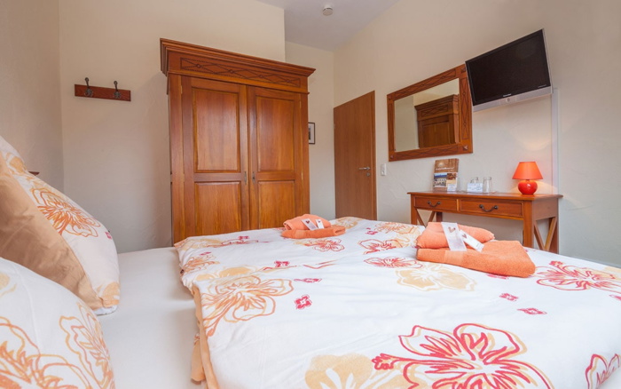 Zimmeransicht Kleines Doppelzimmer, Hotel Am Eifelsteig, Neroth