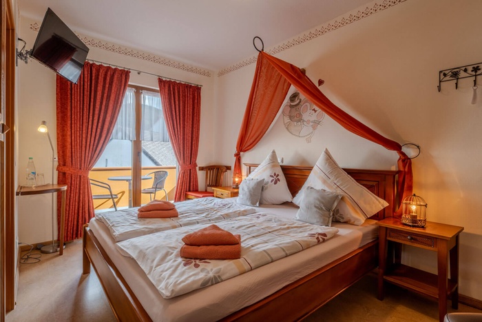 Zimmeransicht Kleines Doppelzimmer, Hotel Am Eifelsteig, Neroth