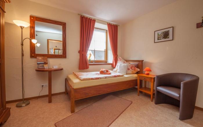 Zimmeransicht Standard Einzelzimmer, Hotel Am Eifelsteig, Neroth